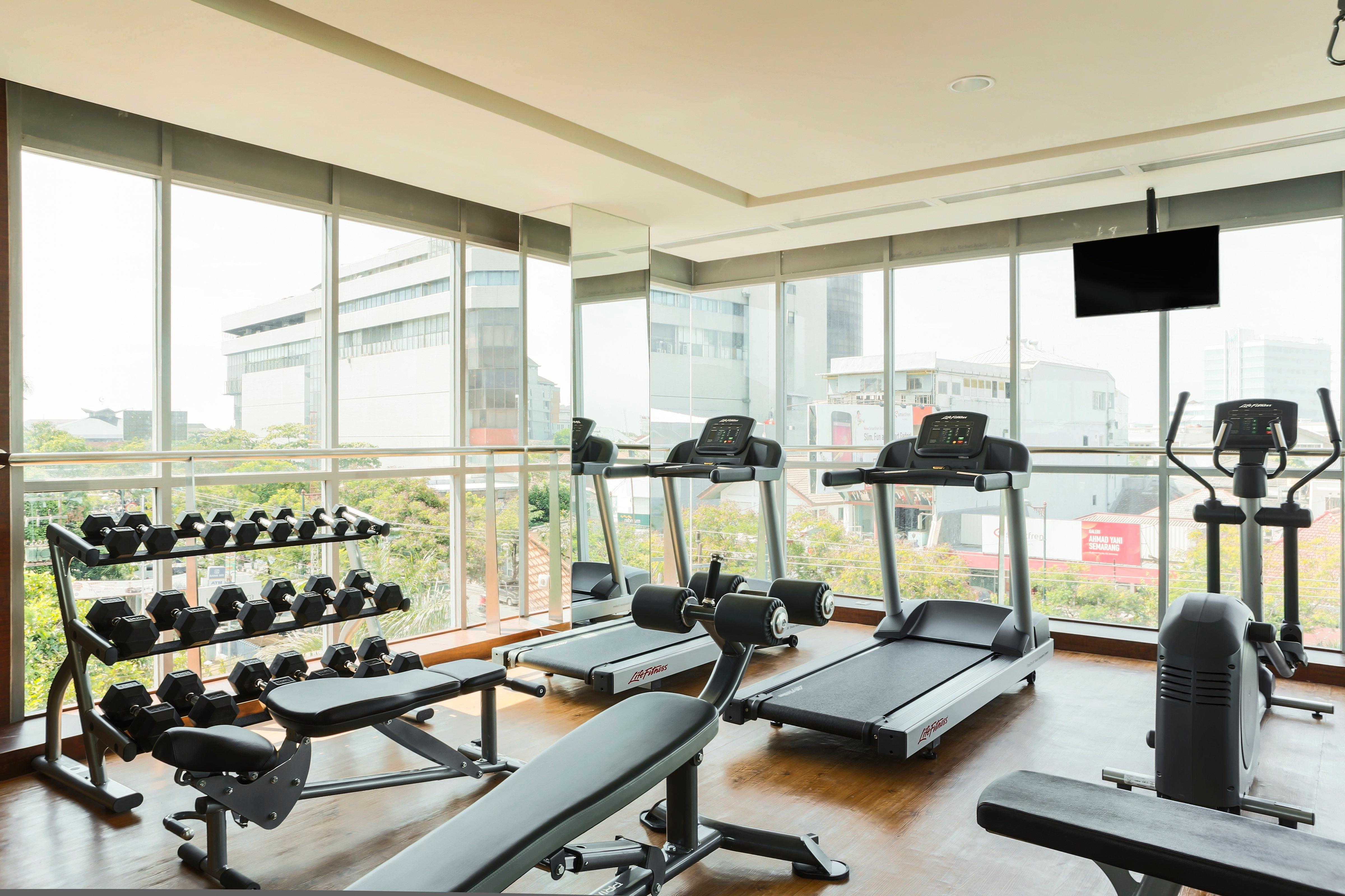 Holiday Inn Express Semarang Simpang Lima By Ihg Esterno foto