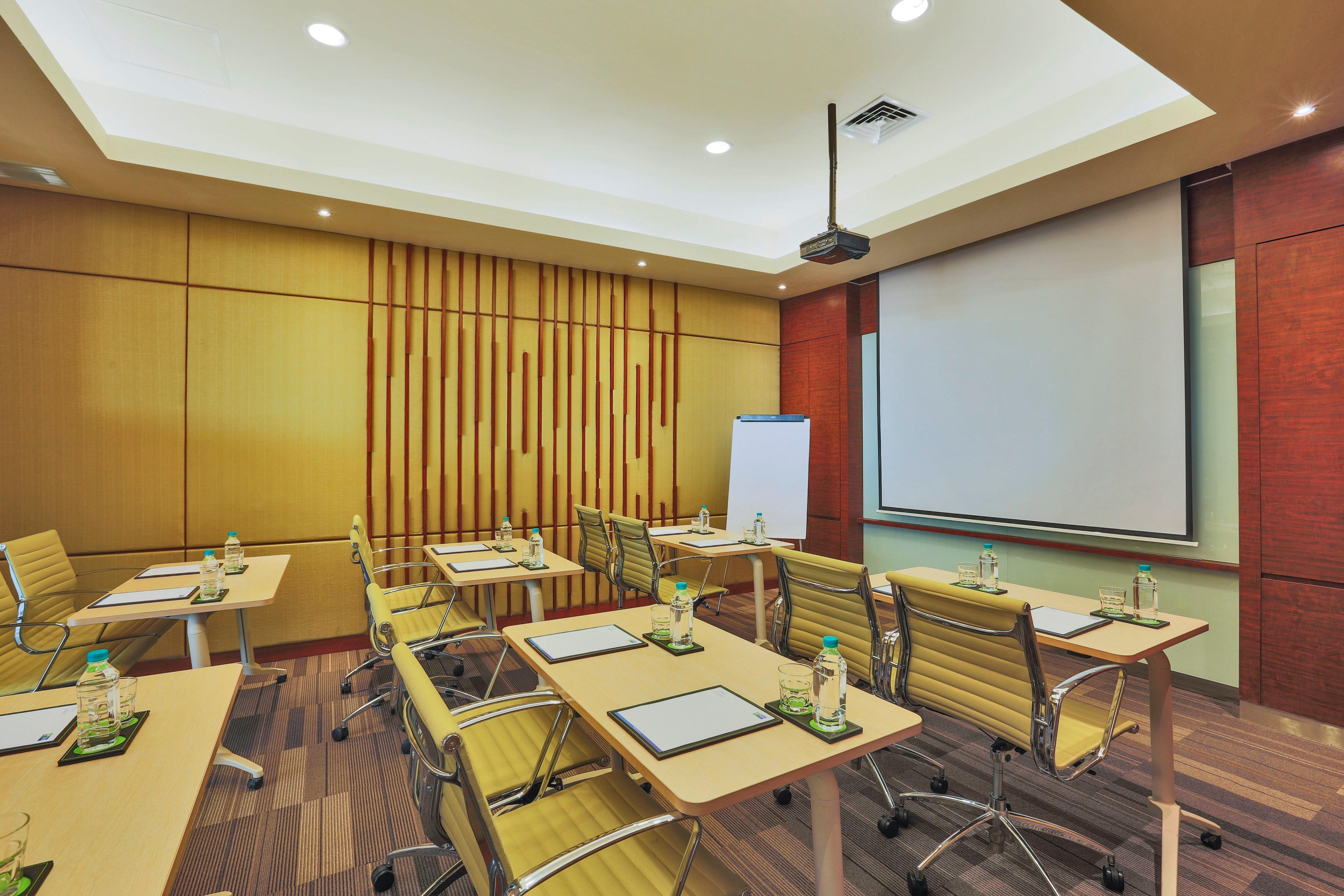Holiday Inn Express Semarang Simpang Lima By Ihg Esterno foto