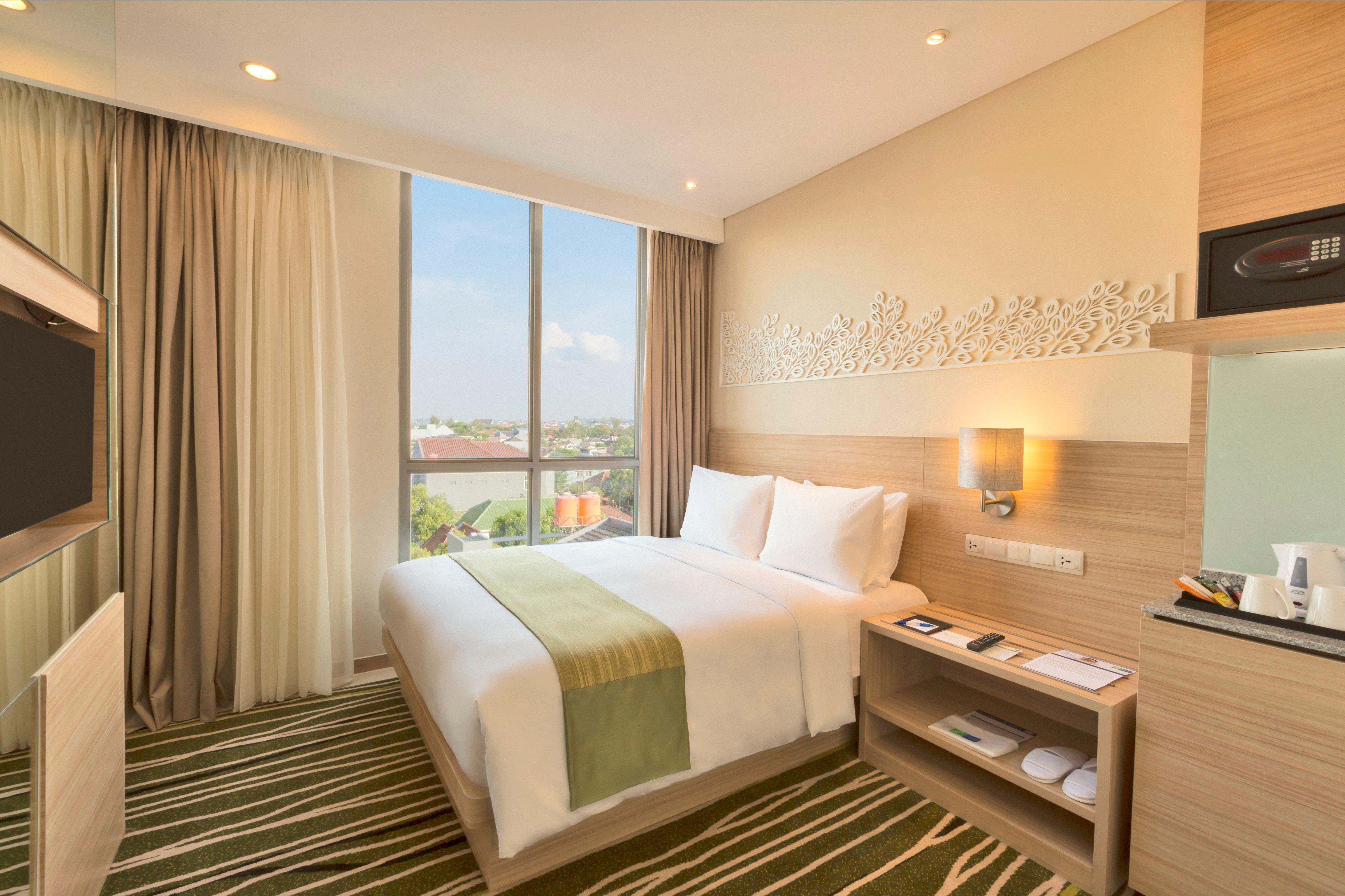 Holiday Inn Express Semarang Simpang Lima By Ihg Esterno foto
