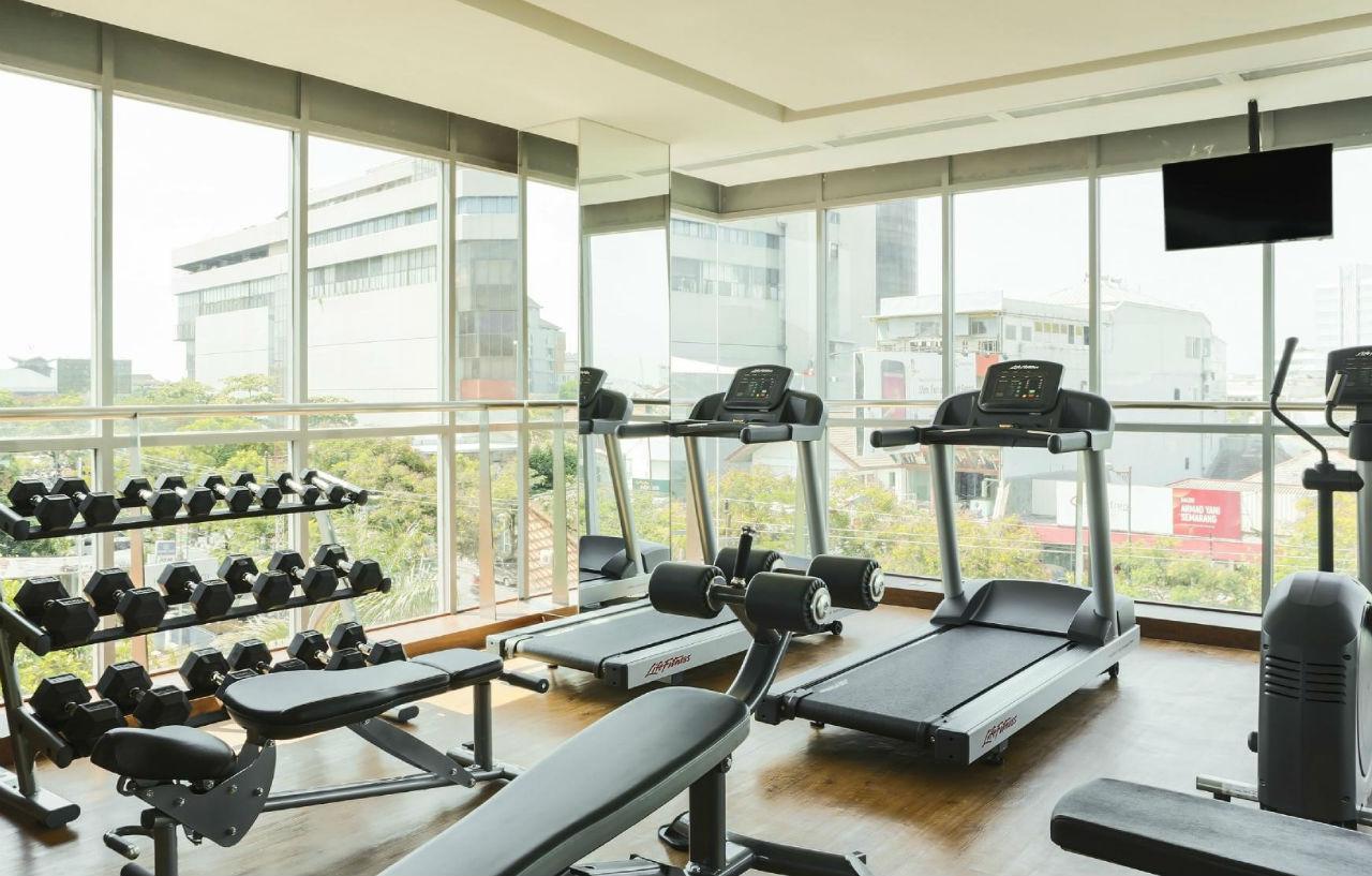 Holiday Inn Express Semarang Simpang Lima By Ihg Esterno foto